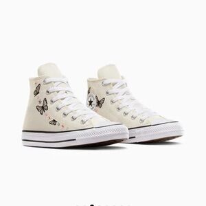 New Converse Chuck Taylor All Star Butterflies 🦋 US size 6